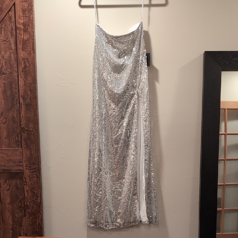 Lulu's Silver Sequin Long Skirt With Thigh High Slit NWT
